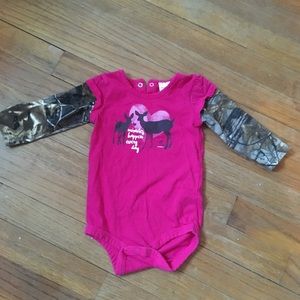 Camo wear - 9 months